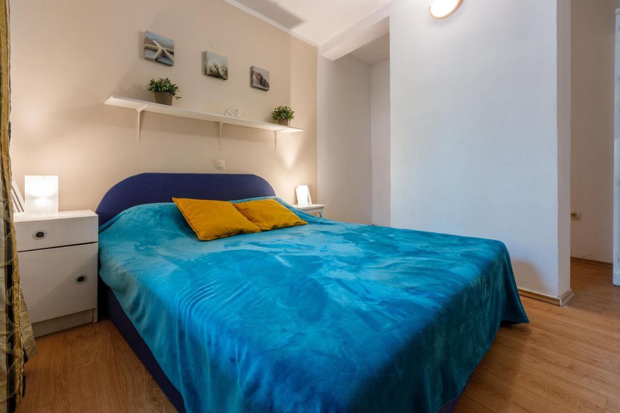 Apartments Kalla Crikvenica Esterno foto