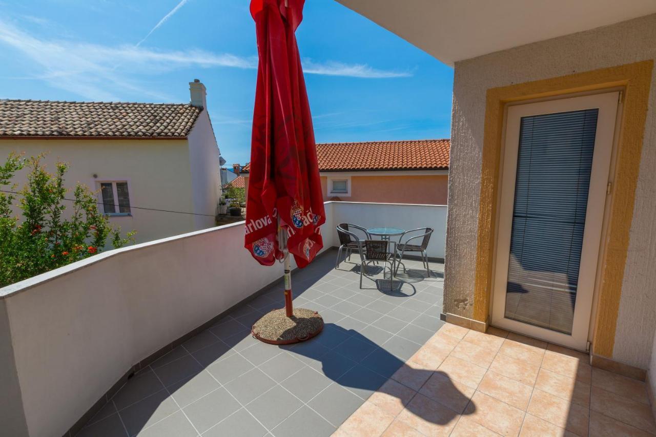 Apartments Kalla Crikvenica Esterno foto